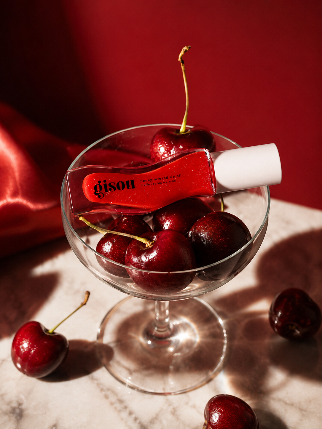 Gisou honey infused lip oil cherry